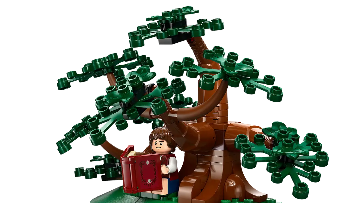 LEGO Icons The Lord of the Rings: The Shire (10354)