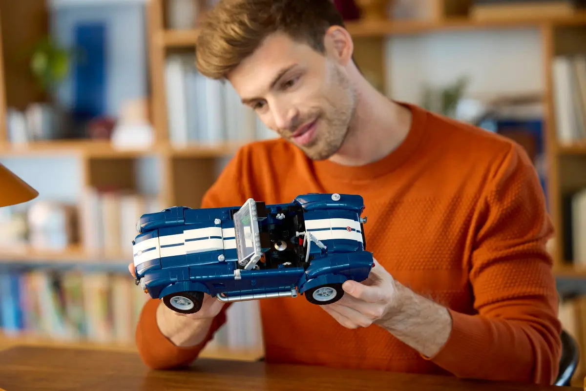 LEGO Icons Shelby Cobra 427 S/C (10357)