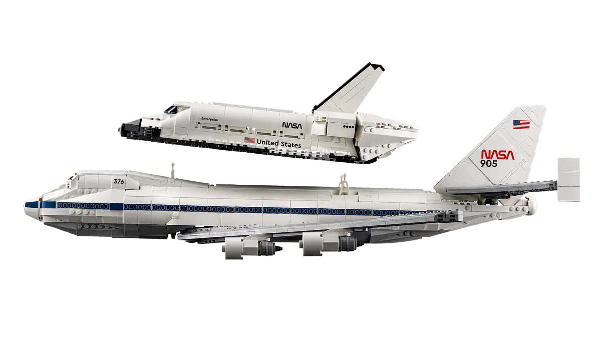 LEGO Icons Shuttle Carrier Aircraft (10360)