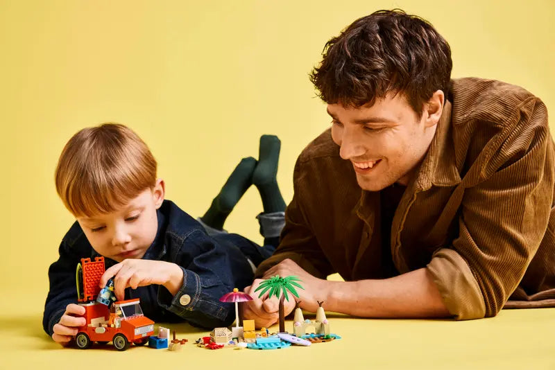 LEGO Bluey Family Beach Car Trip