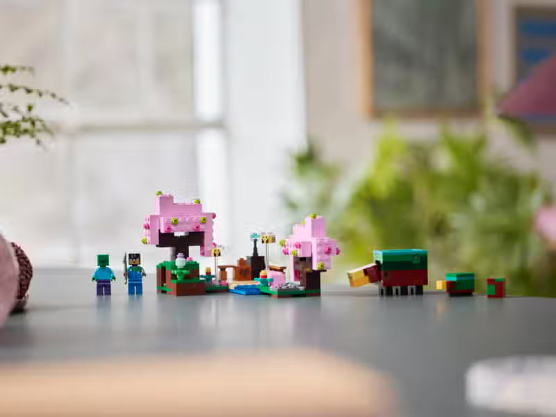 LEGO Minecraft Giardino dei Ciliegi in Fiore (21260)