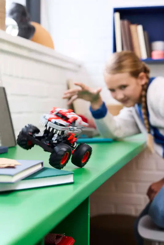 LEGO Technic Monster Jam ThunderROARus (42200)