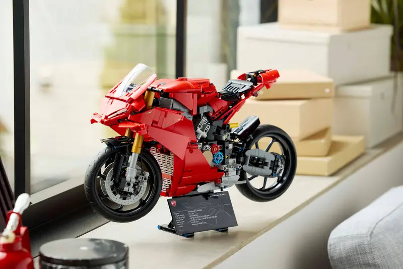 LEGO Technic Ducati Panigale V4 S