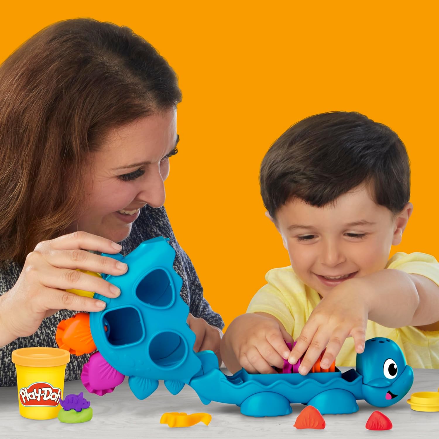 Play-Doh Formes et couleurs Dino Starter Set | Ensemble de jeu sensoriel dinosaure pour enfants à partir de 2 ans | 11 accessoires et 6 couleurs