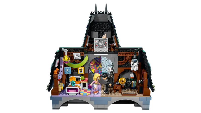 LEGO Wednesday Wednesday & Enid’s Room (76781)