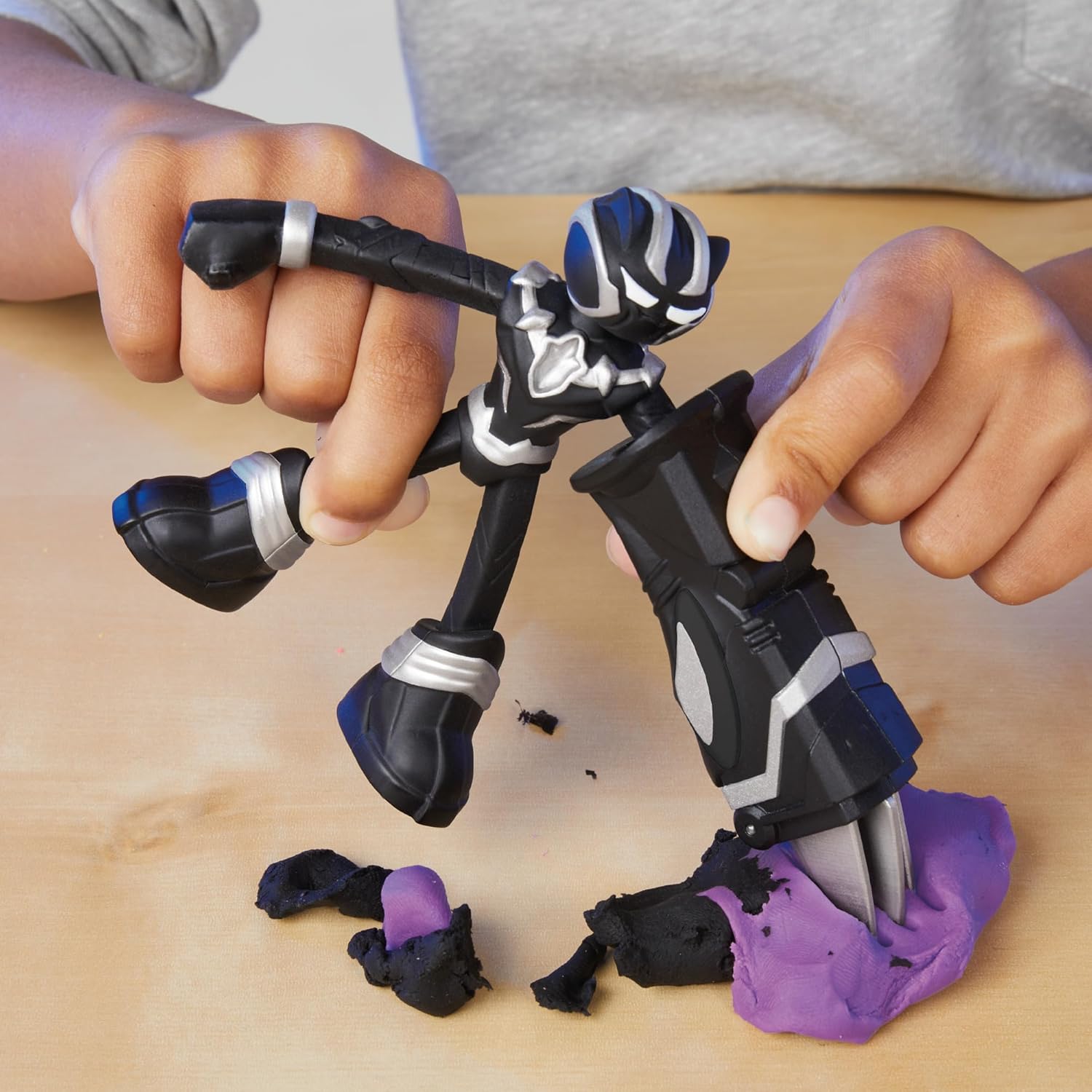 Play-Doh Marvel Hero Adventure-Spielset | Captain America-, Black Panther- und Spider-Man-Figuren | Kinder ab 4 Jahren