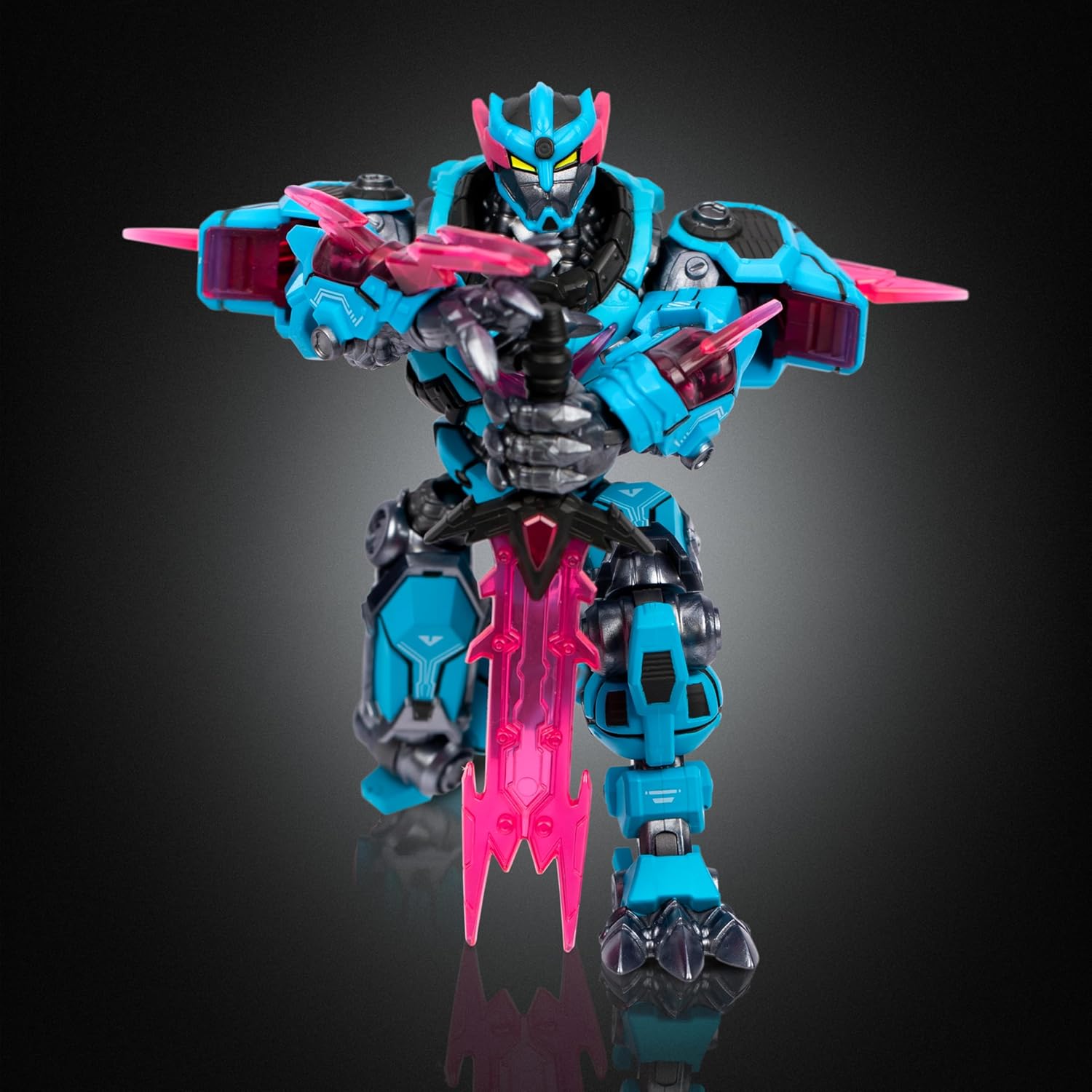 MrBeast Lab – Platinum Series Panther Battle Titan Collector Figure