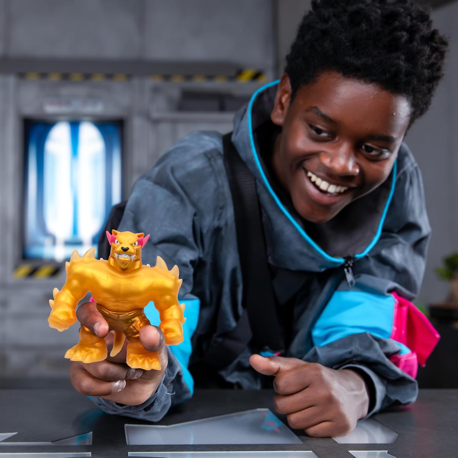 MrBeast Lab – Heroes of Goo Jit Zu: Legendary Panther | 4.5