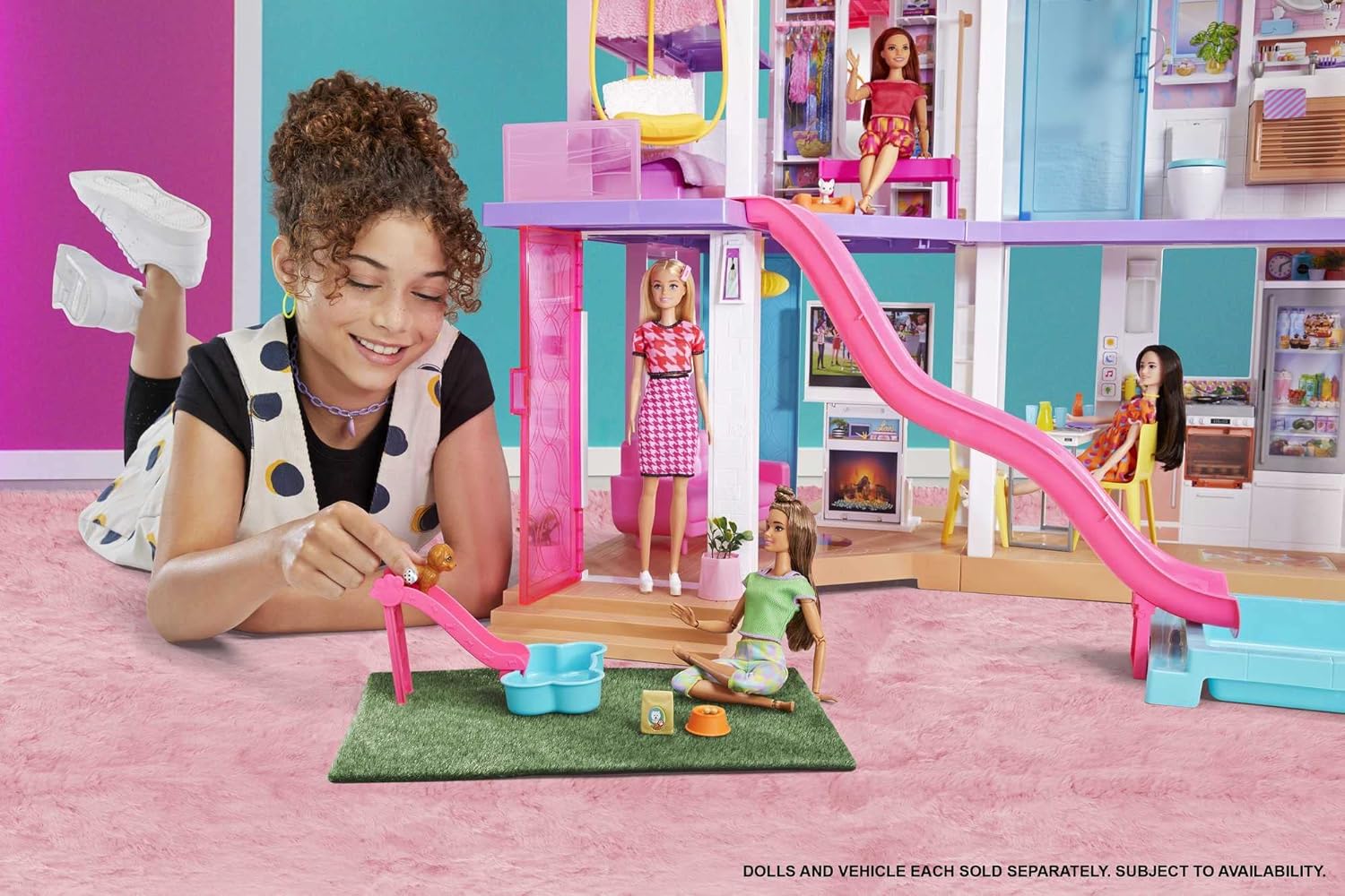 Barbie - DreamHouse XL - Dollhouse with 75+ Accessories and Wheelchair Accessible Elevator