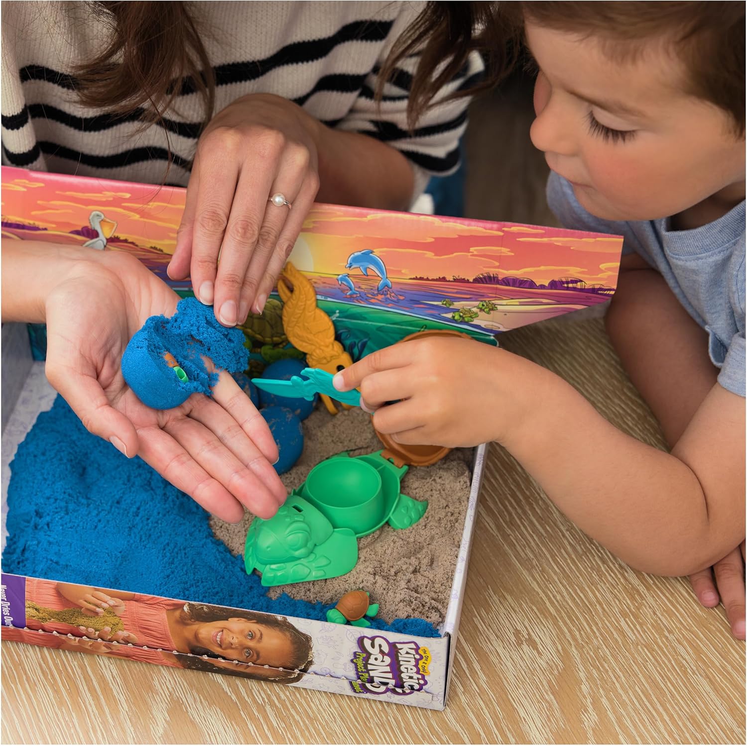 Kinetic Sand, Project Planet Turtle Beach with 396g Play Sand, Tools & Molds