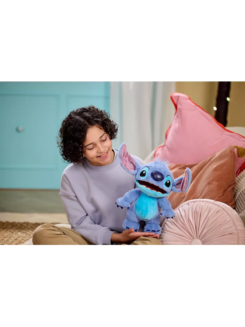Disney Chatty Stitch Deluxe Puppetronic NEW