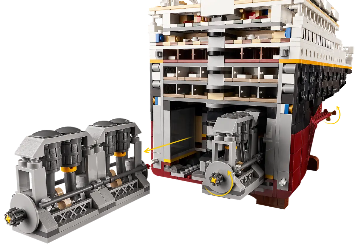 LEGO Titanic (10294)-last piece available at the lowest price on the market.