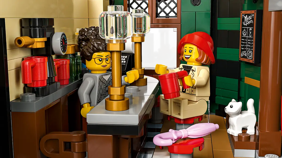 LEGO Icons Tudor Corner (10350)