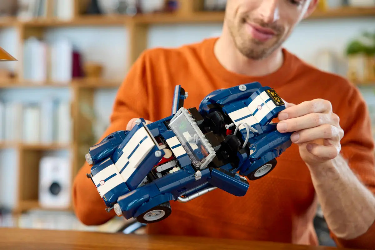 LEGO Icons Shelby Cobra 427 S/C (10357)