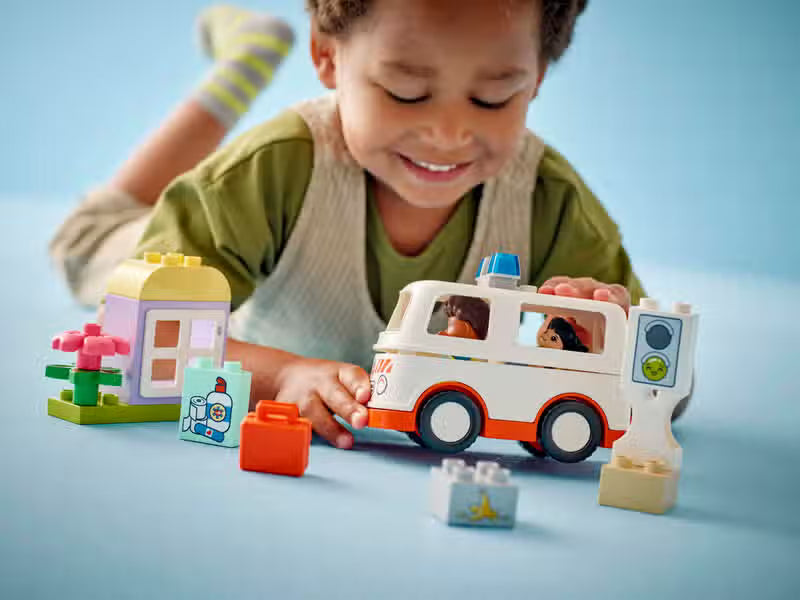 LEGO DUPLO Ambulance and Doctor (10447)