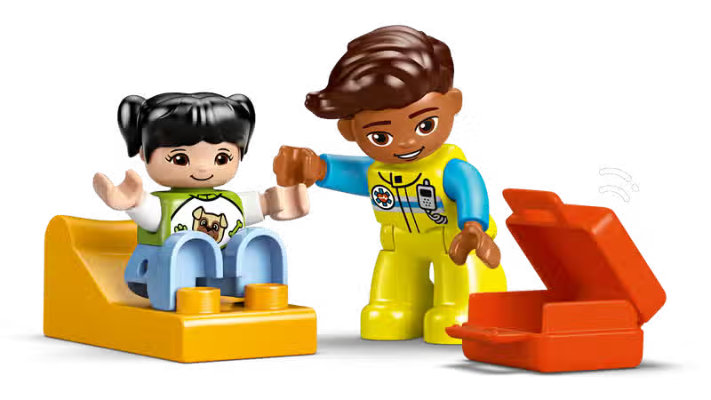 LEGO DUPLO Ambulance and Doctor (10447)