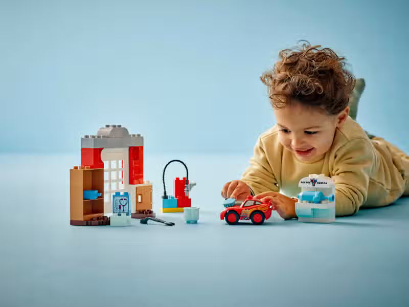 LEGO DUPLO Disney and Pixar Cars McQueen & Mater’s Garage Visit (10456)