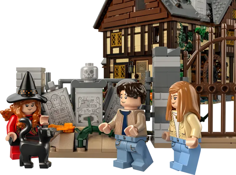 LEGO Ideas Disney Hocus Pocus The Sanderson Sisters’ Cottage (21341)