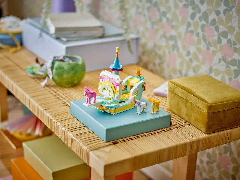 LEGO Creator 3-in-1 Castle with Unicorns (31175)