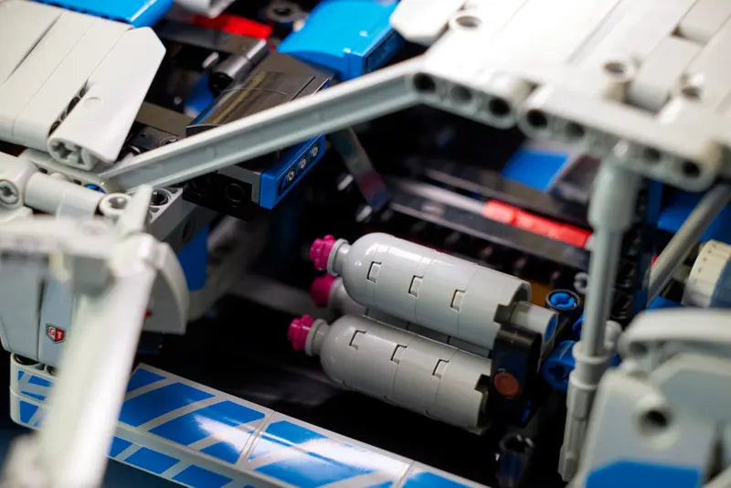 LEGO Technic Nissan Skyline GT-R (R34)