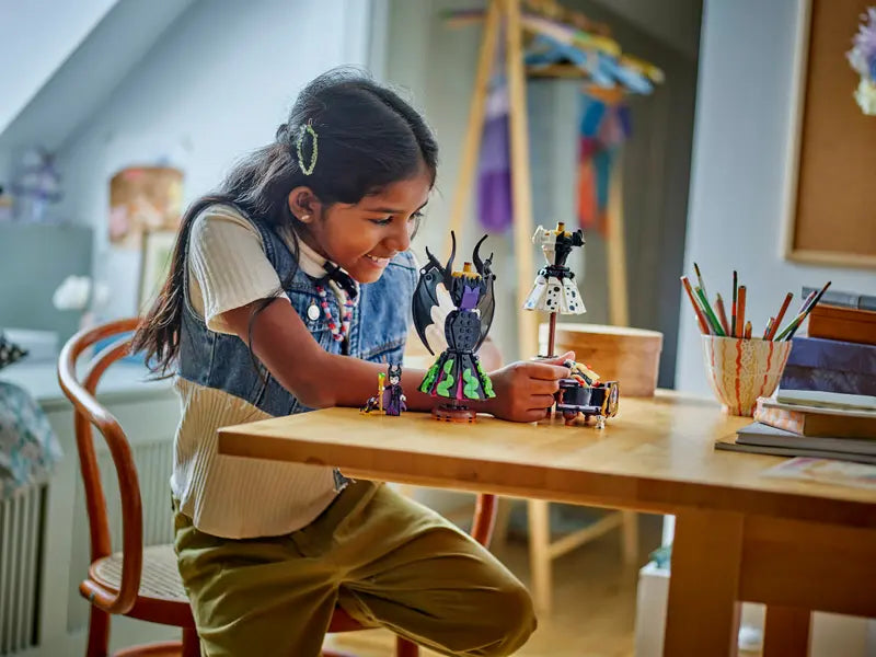 LEGO Disney Maleficent and Cruella De Vil Dresses (43262)