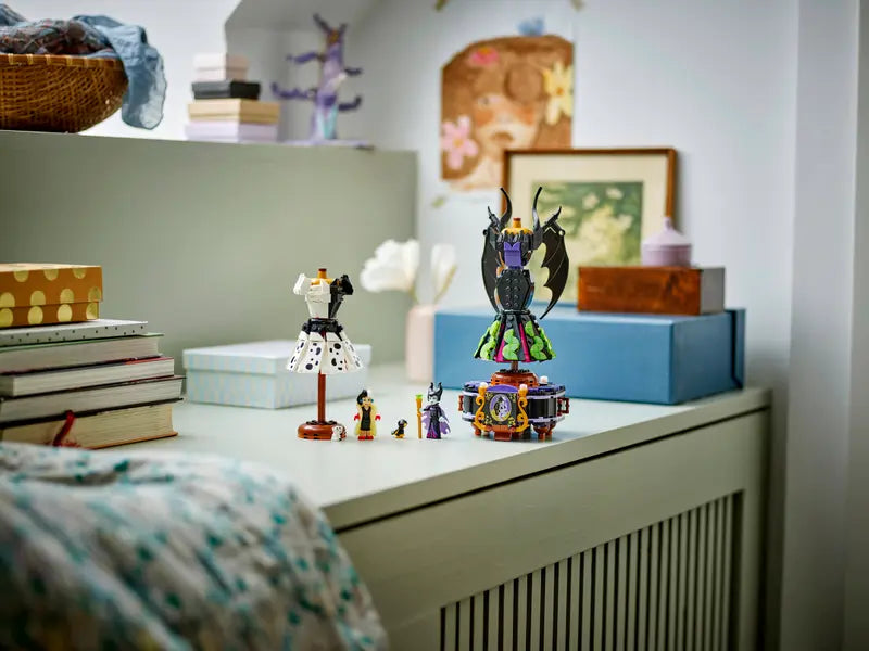 LEGO Disney Maleficent and Cruella De Vil Dresses (43262)