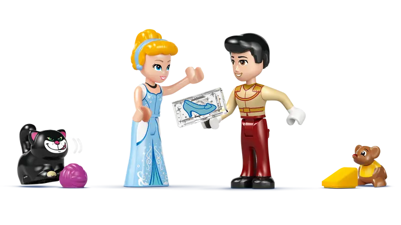 LEGO Disney Cinderella’s Castle and Horse Carriage (43275)