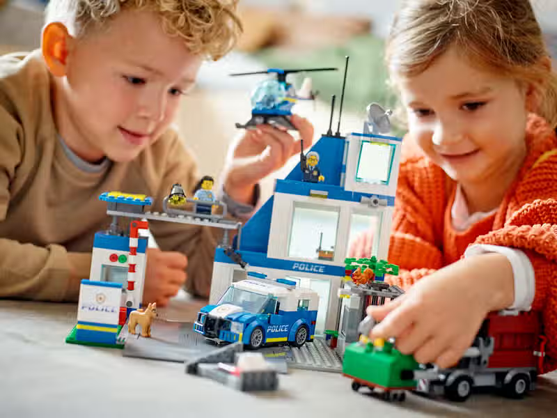 LEGO City Police Station (60316)