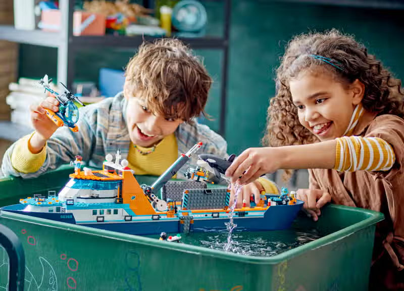 LEGO City Arctic Explorer Ship (60368)