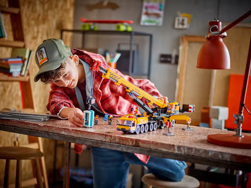 LEGO City Yellow Mobile Construction Crane (60409)