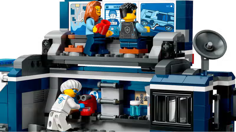 LEGO City Police Mobile Crime Lab (60418)