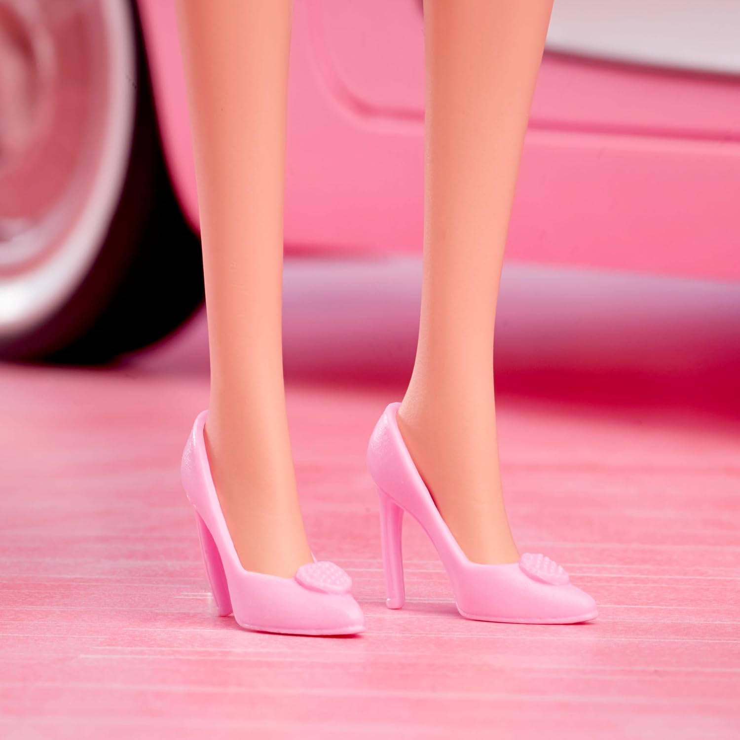 Barbie The Movie Doll – Margot Robbie Edition