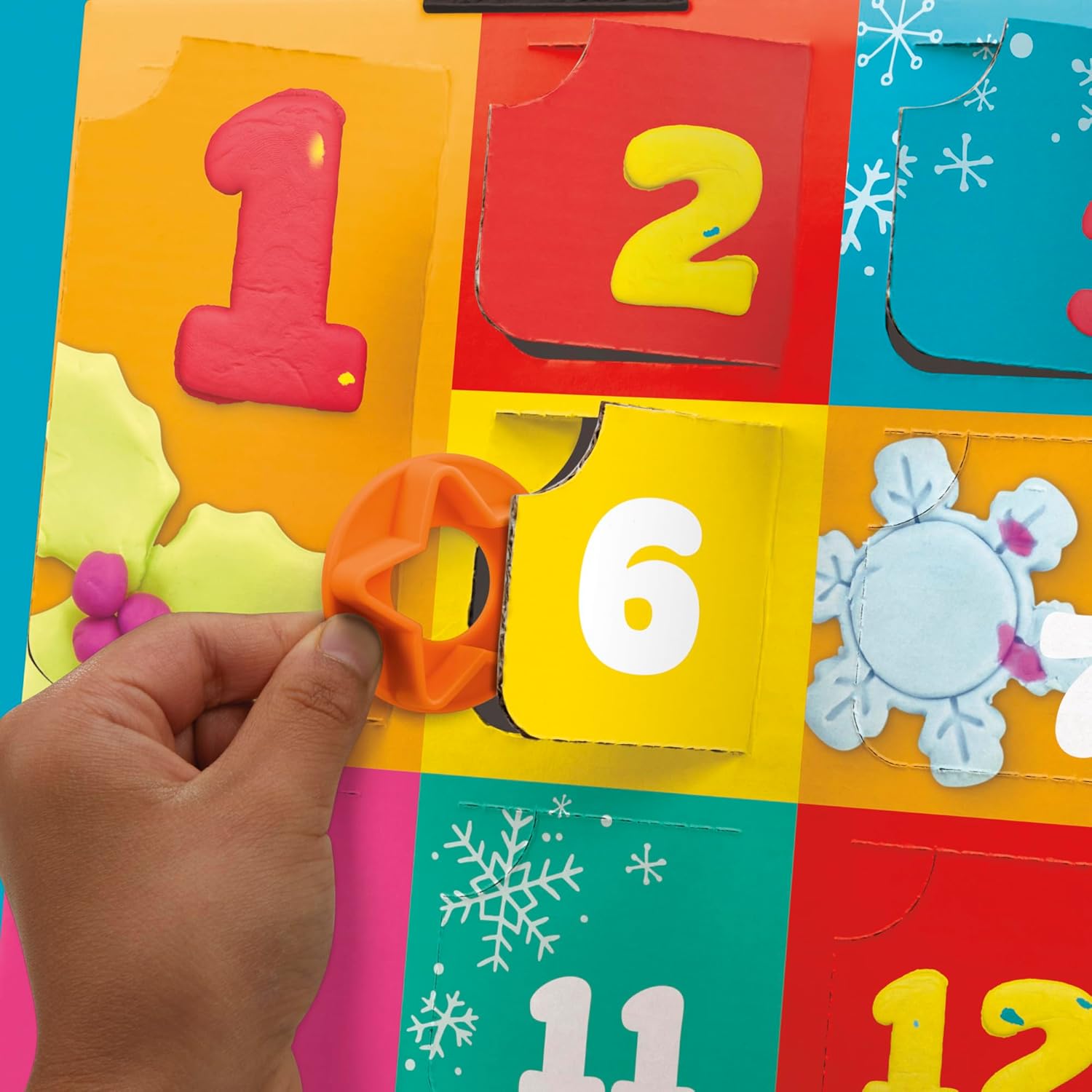 Play-Doh Holiday Advent Calendar | 24-Day Countdown with Surprise Gifts | Ages 3+