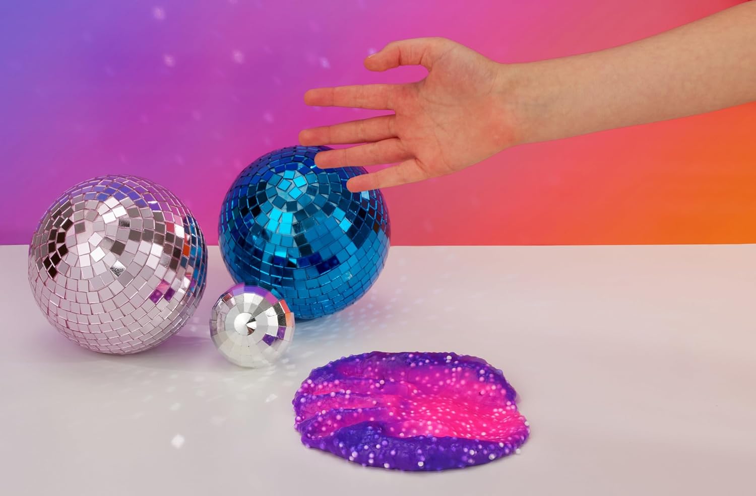 Elmer’s Color Rush 10-Piece Slime Kit | Mix, Match & Create Color-Changing, Glow, Crunchy & Butter Slimes | Non-Toxic | Ages 6+