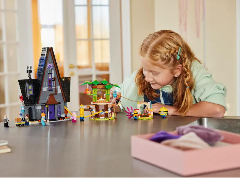 LEGO Despicable Me 4 Minions and Gru Family House (75583)