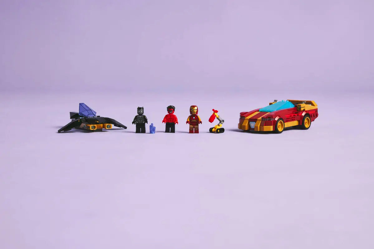 Iron Man Car & Black Panther vs. Red Hulk (76310)