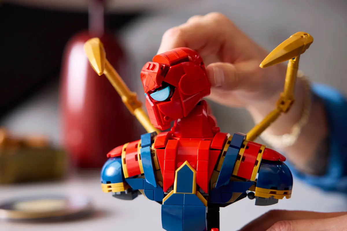 Buste de Iron Spider-Man (76326)