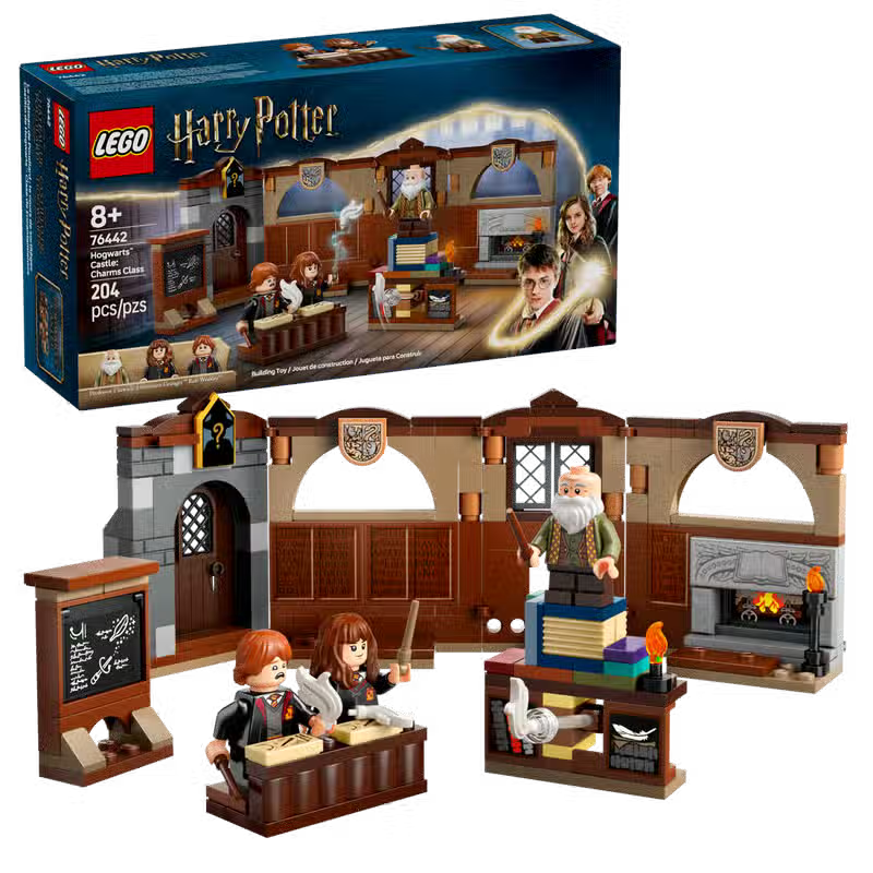 LEGO Harry Potter Hogwarts Castle Charms Lesson (76442)