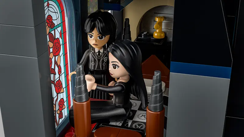 LEGO Wednesday Morticia’s Cabin (76786)