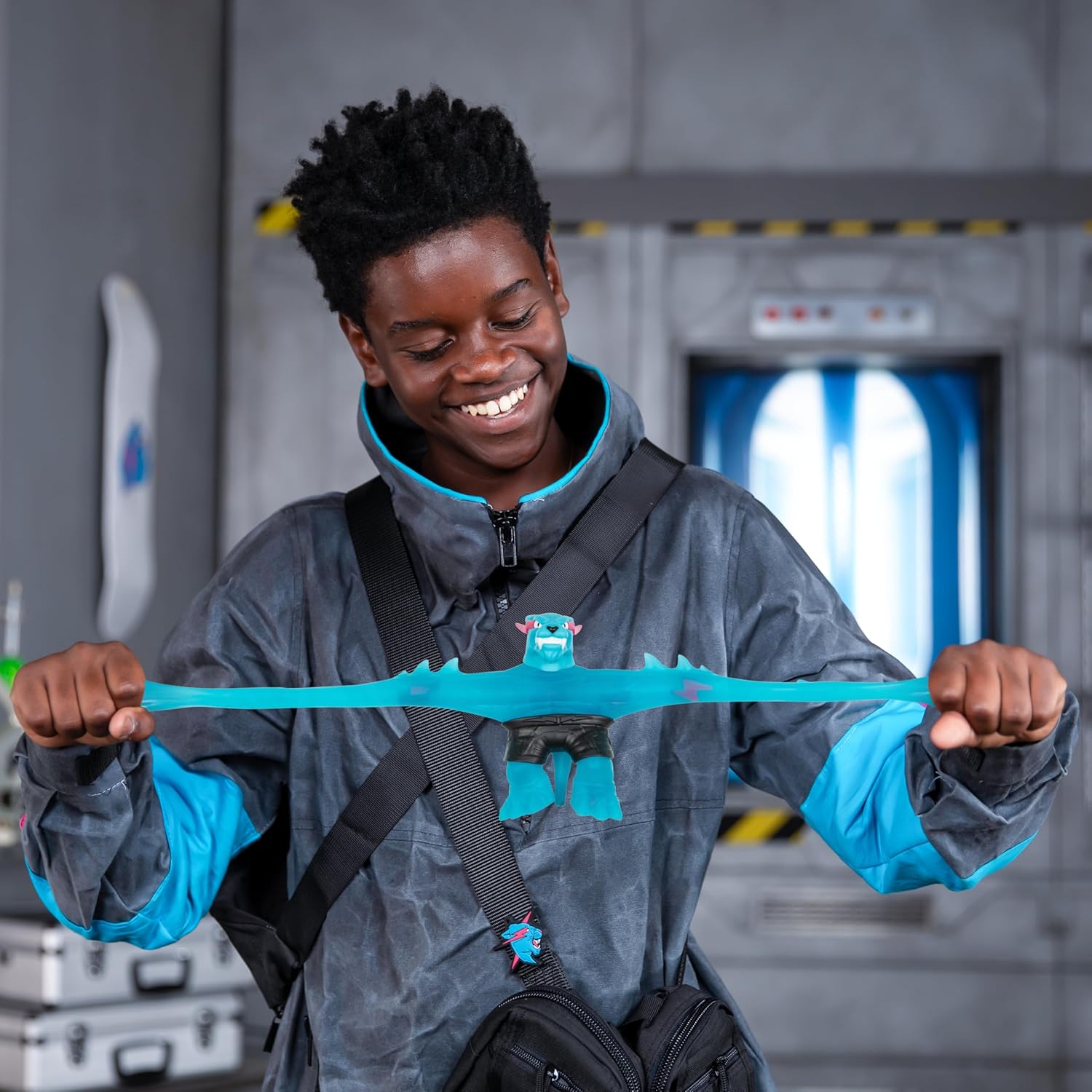 MrBeast Lab Stretchy Hypercharged Panther – Heroes of Goo Jit Zu | Squeeze, Squish & Stretch Up to 3x Its Size