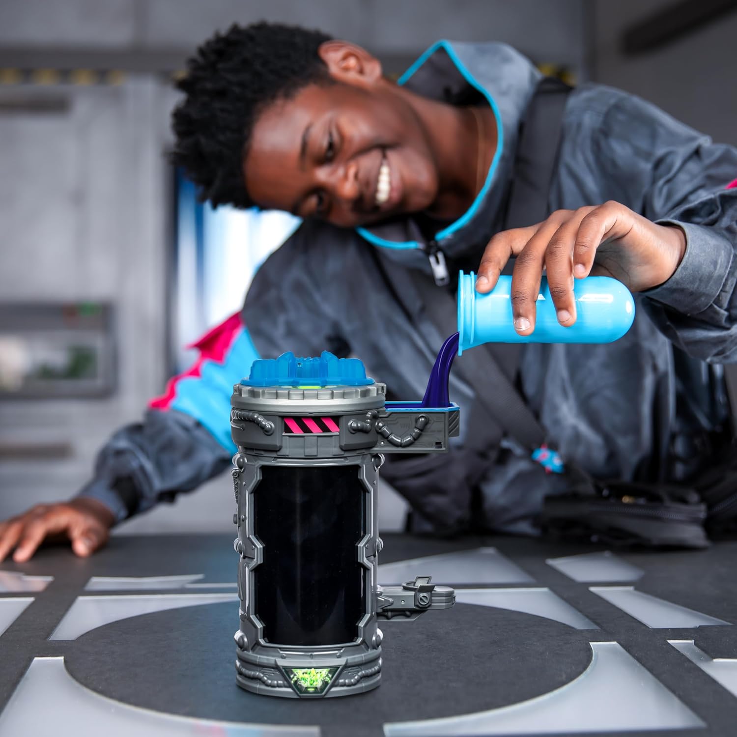 MrBeast Lab Mutators – Stealth Panther