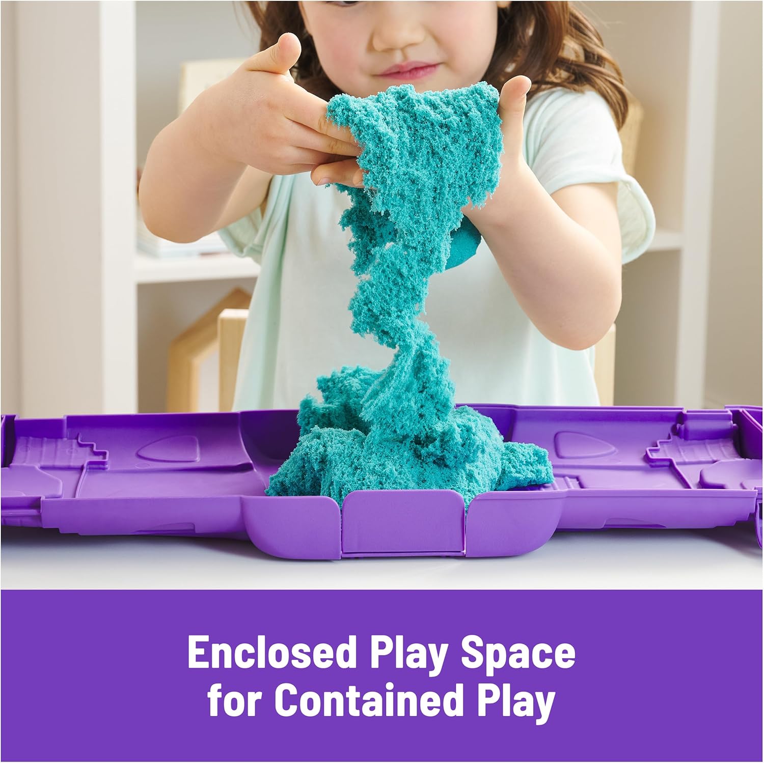 Kinetic Sand, Castle Case 454g with Teal Play Sand, Storage Container