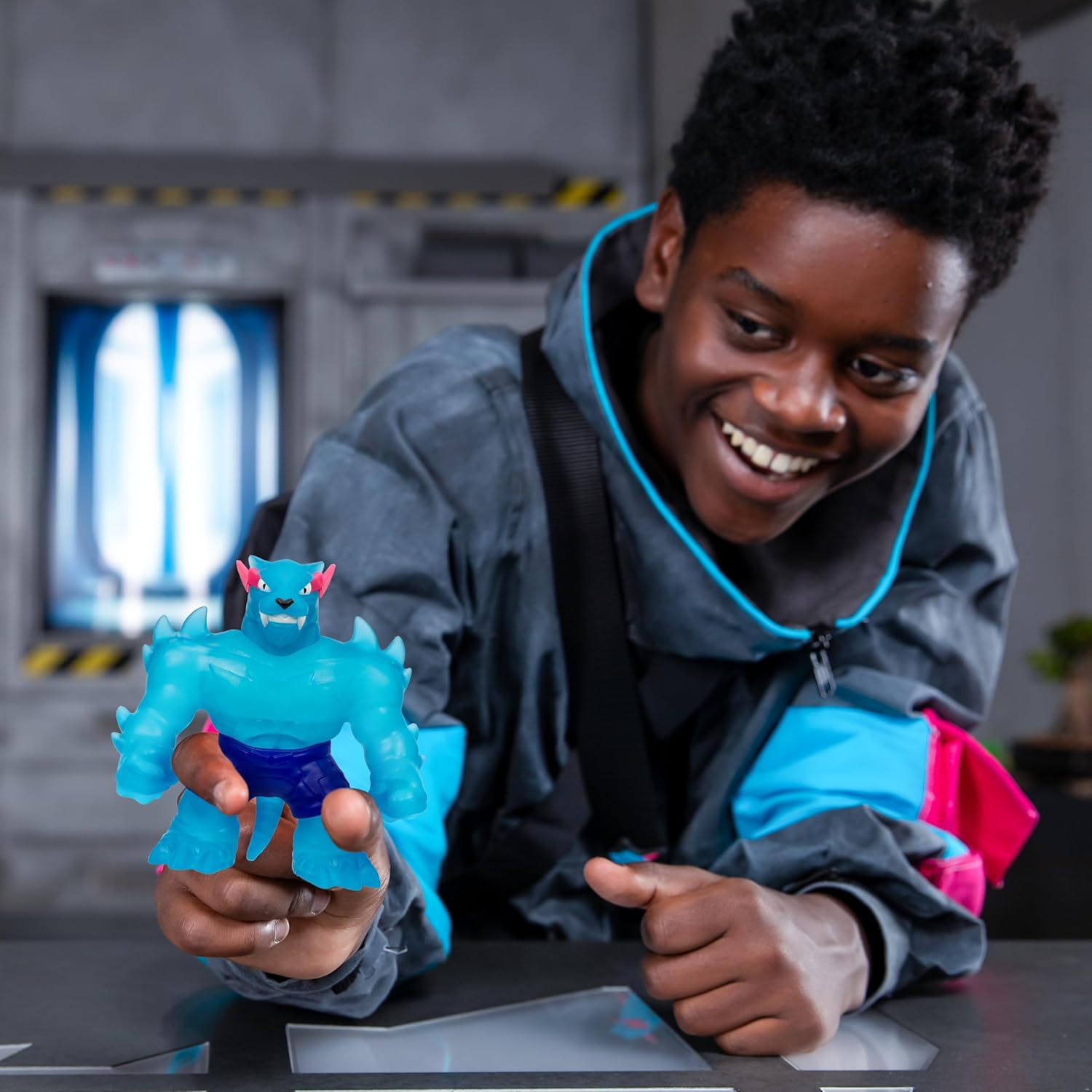 MrBeast Lab – Heroes of Goo Jit Zu: Iconic Panther | 4.5