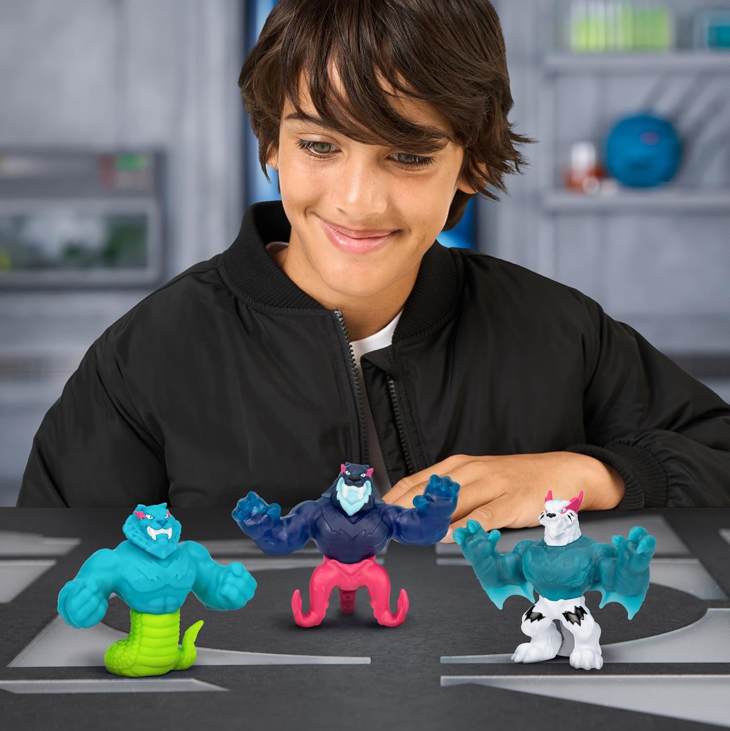 MrBeast Lab – Hyper Fusion Stretchy Hero: Tiger Dragon | 5