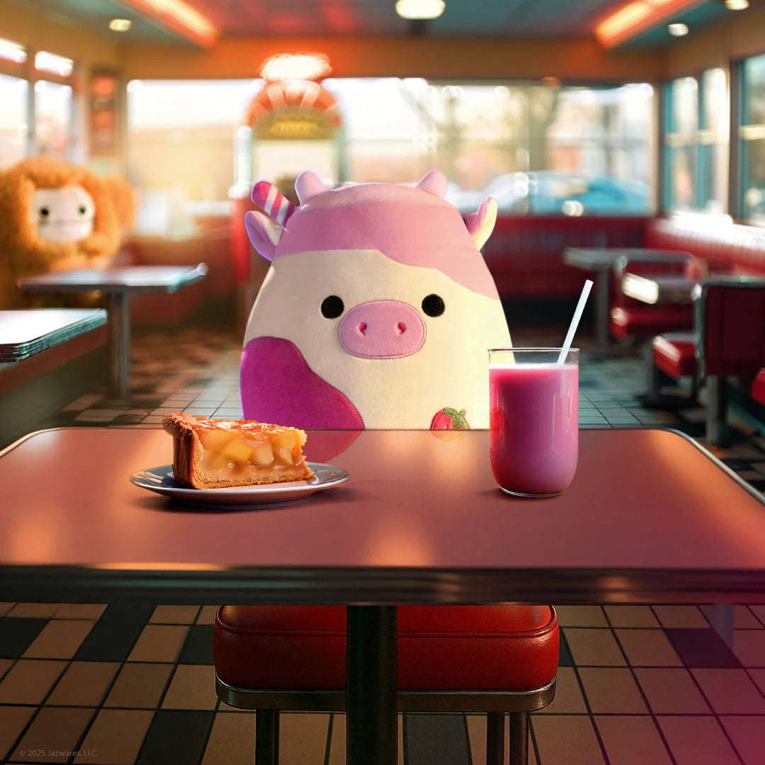 Squishmallows  Caedyn the Strawberry Milk Scented Cow -10,99